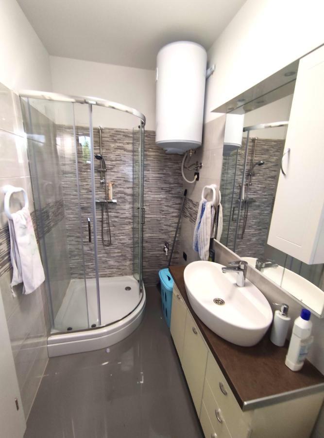 Apartmani Melia Marčelji Exterior foto
