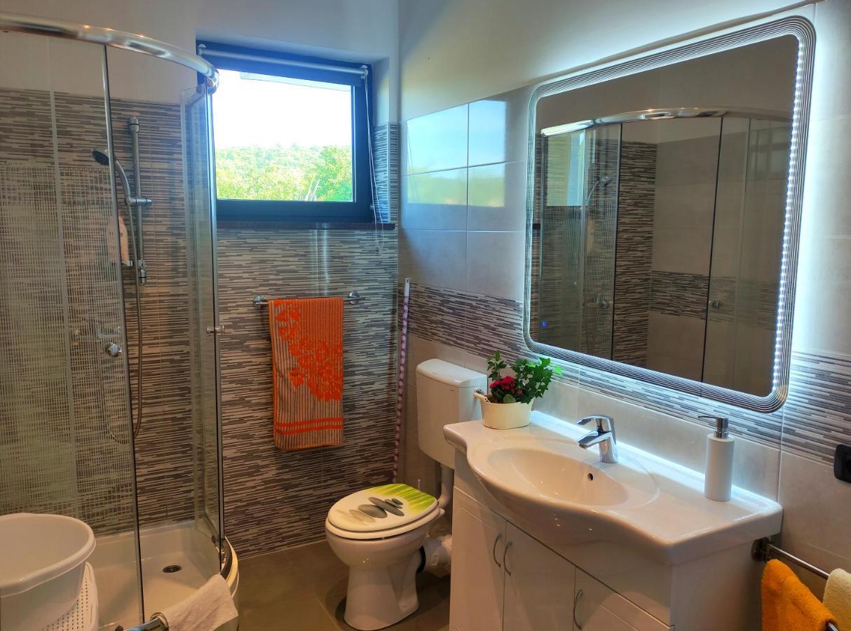 Apartmani Melia Marčelji Exterior foto